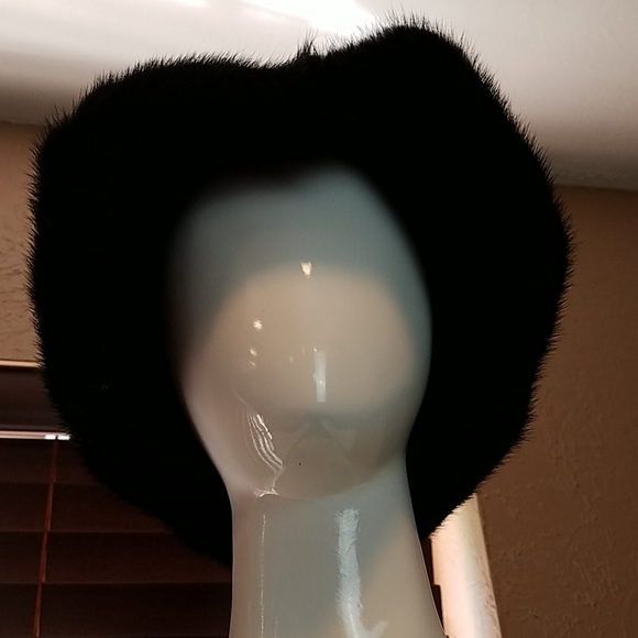 1950s real blackglama mink hat. - Picture 5 of 8